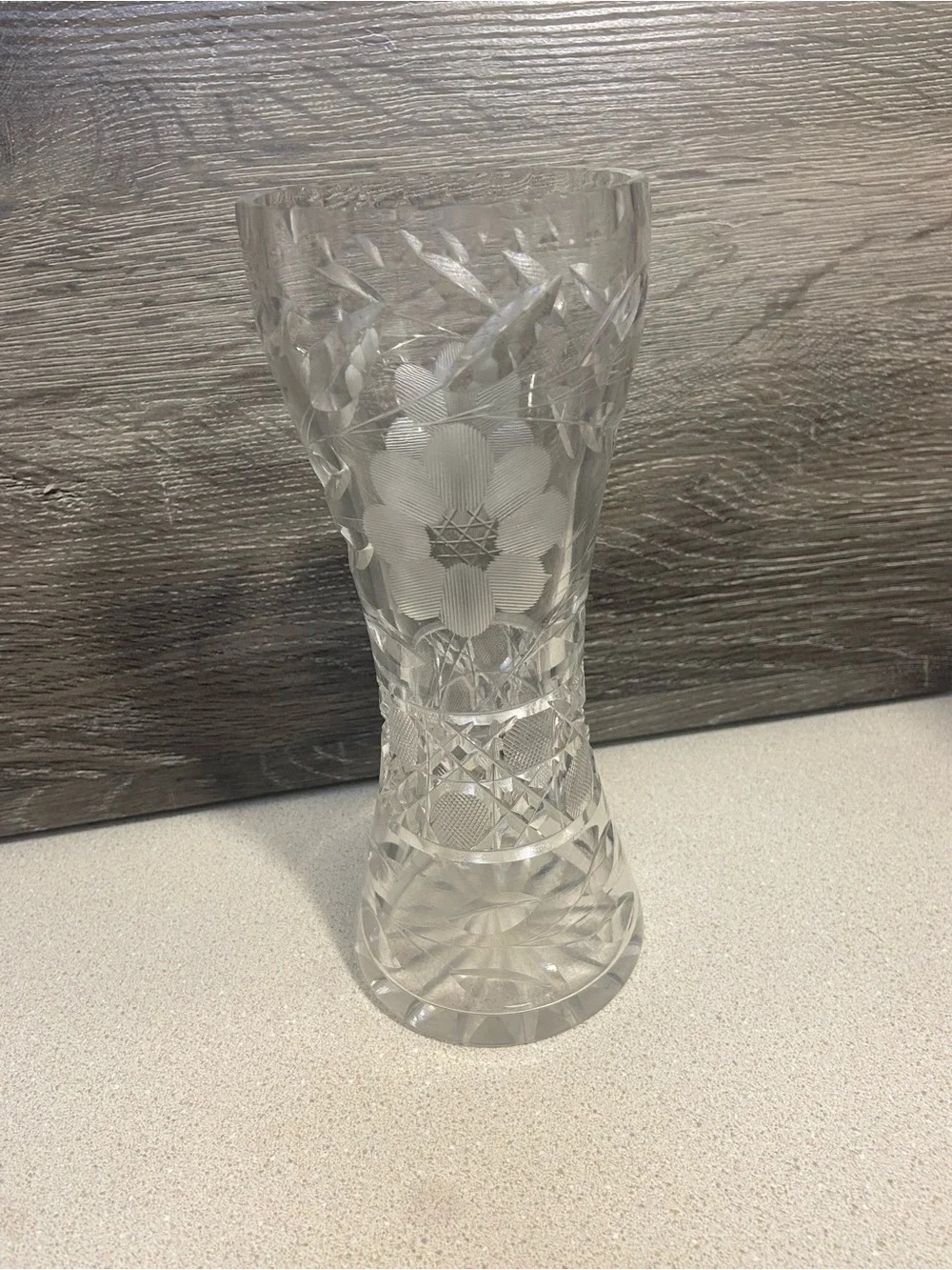 8” Antique American Brilliant Period Cut Glass Hourglass Vase Daisy Pattern